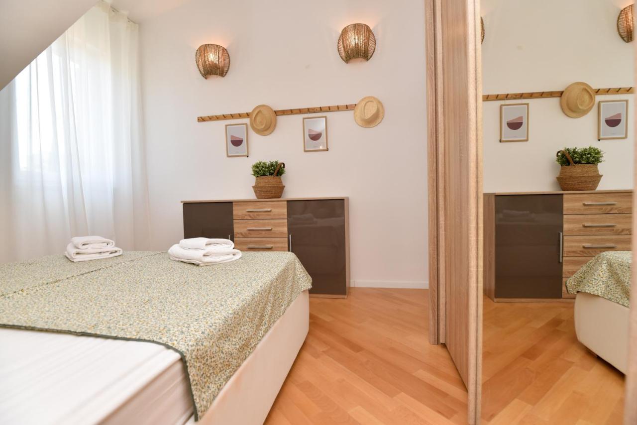 Apartment Sunny Bay - Free Parking ドゥブロブニク エクステリア 写真